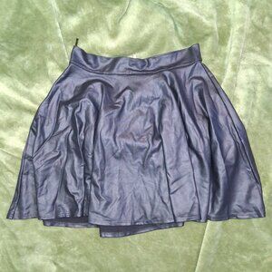 Windsor faux leather skirt fits like medium
